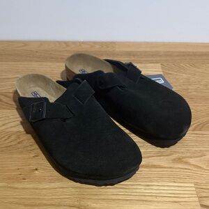 Brand new Birkenstock Boston Men's Black Suede size 9